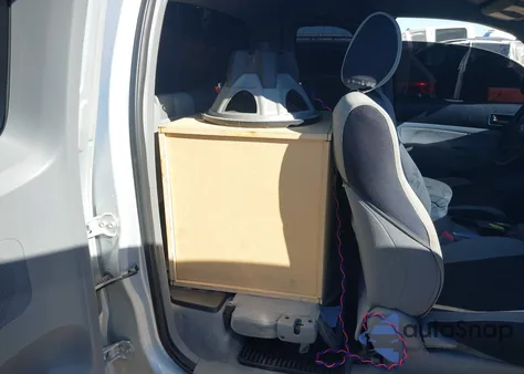 2006 Toyota Tacoma Base V6 from USA, damaged, VIN 5TEUU42N86Z189415